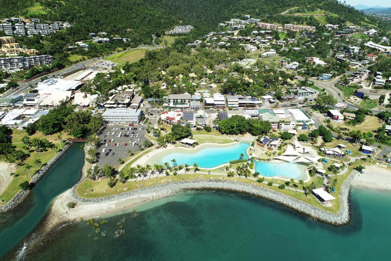 Ocean View Studio 14A Airlie Beach Exteriör bild